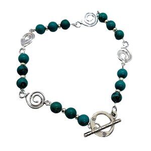 Handmade silver tone spiral bracelet Dyed quartzite 8.5" aqua color